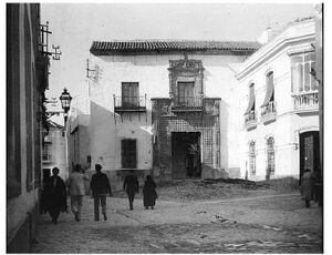 Calle Jesús y María con Conservatorio. Años 50.jpg