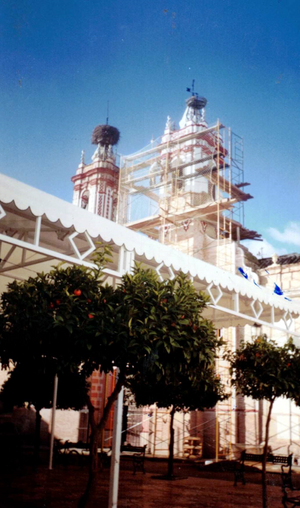 Torre gemela a punto de colminarse diciembre 93.png