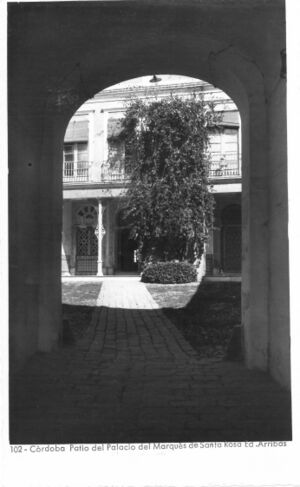 Portalón de entrada.jpg