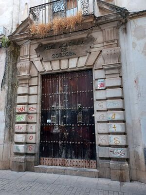 Fachada antiguo Cabildo calle Ambrosio de Morales.jpg