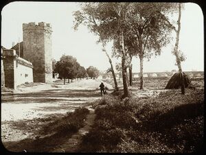 Paseo del río Guadalquivir. Torre de Guadalcabrillas.jpeg