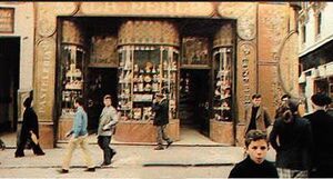 Confeitería La Perla (años 70).jpg