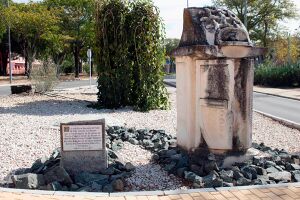 Monumento-Barrera-del-Sol.jpg