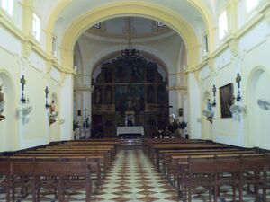 IglesiaCardeñaInterior.JPG