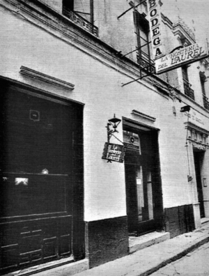 Calle Sevilla. La Hostería del Laurel.png