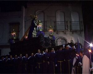 Imagen del Nazareno en la madrugá del Viernes Santo.jpg