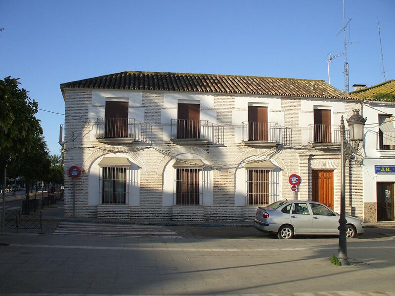 Archivo:Mercado de Abastos de La Carlota 3.JPG