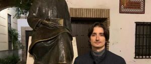 José María Asencio junto a Maimónides.jpg