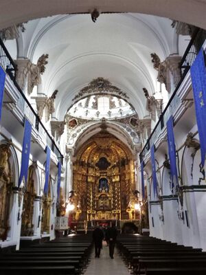 Interior iglesia San Francisco Córdoba.jpg