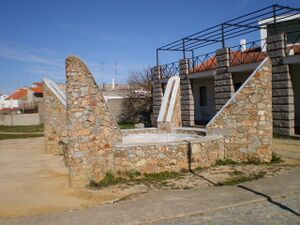 PozoFeriaCardeña2.JPG