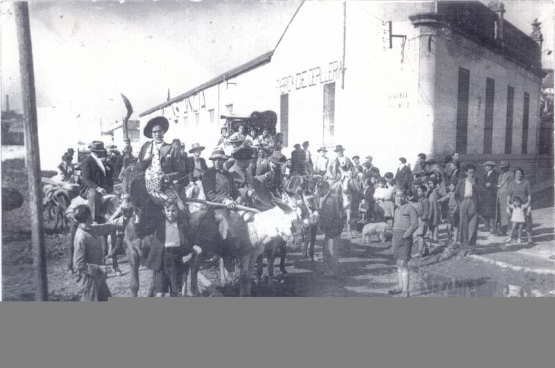 Archivo:Romería Santo Domingo año 1936.jpg