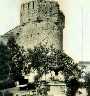Torre de la Inquisición (1944)..png