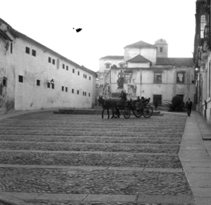 Plaza de los Condes de Priego (años 60).png