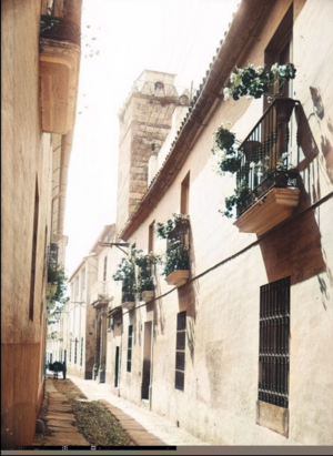Calle Rey Heredia con el convento de Santa Clara.png