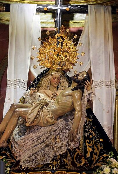 Archivo:Nuestra Señora de las Angustias Cordoba.jpg