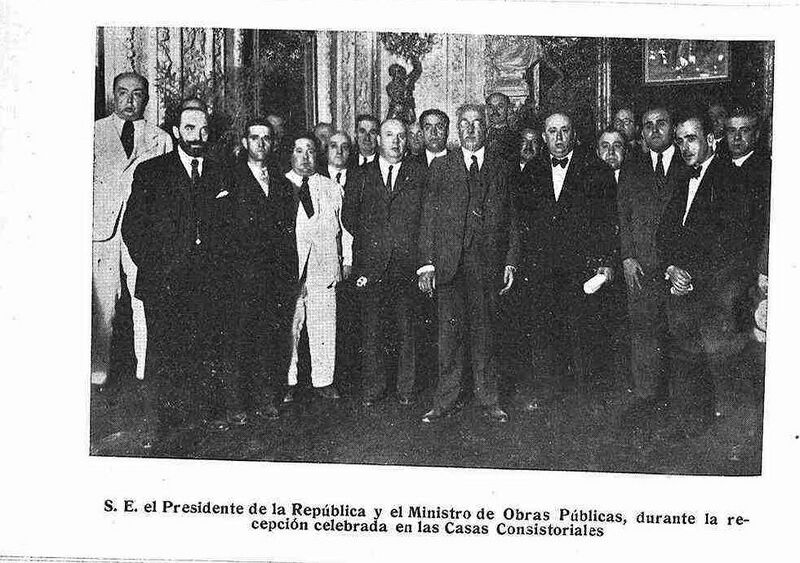 Archivo:Visita del presidente de la República, Niceto Alcalá Zamora a las casas Consitoriales. (1932).jpg