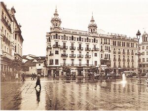 Plaza de las Tendillas en los años 40.jpg