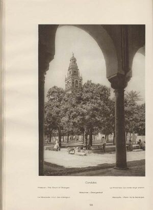 Patio de los Naranjos (1925).jpg