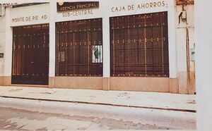 Sucusal monte de piedad (años 70). calle Gondomar.jpg