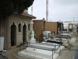 Vista del segundo patio del cementerio (La Carlota).JPG