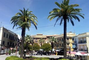Plaza Vieja Cabra.jpg