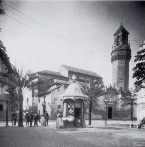 Archivo:Iglesia de San Nicolás desde la avenida de Gran Capitán (1900).png