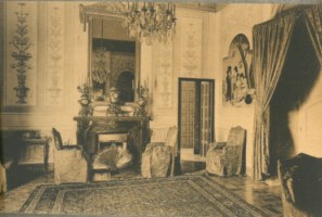 Archivo:Salón de los sentidos en el palacio de las Rejas de D. Gómez.jpg