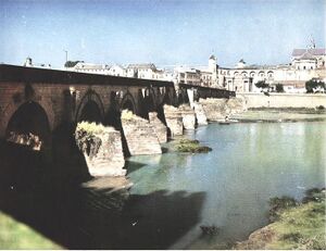 Vista del puente Romano (1941). Erika Groth-Schmachtenberger.jpg