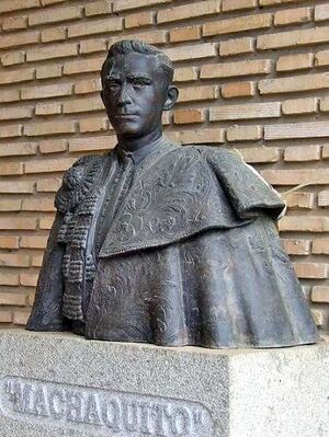 Busto de Machaquito (Coso de los Califas).jpg