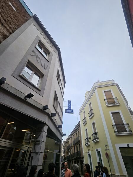 Archivo:20260423 202305.jpg