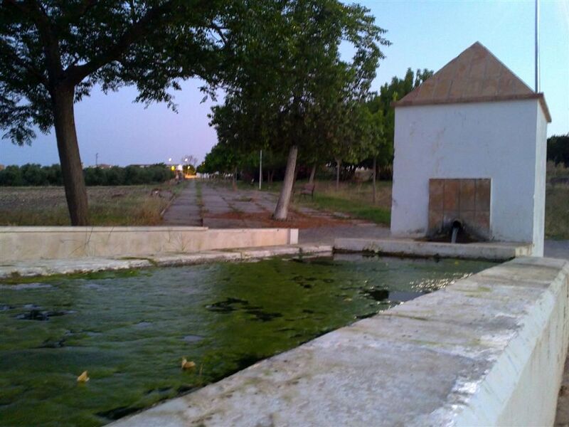 Archivo:FuenteVillalon.JPG