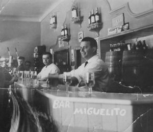 BarMiguelito antigua.jpg
