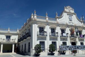 Cabra ayuntamiento.jpg