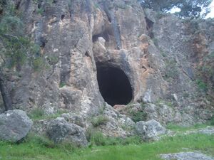 Cueva.Sierra de Rute.JPG