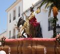 Borriquita frente al Ayuntamiento, Espejo