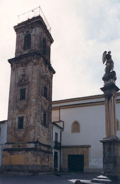 Archivo:Torre de la Iglesia de Santo Domingo (1993).jpeg