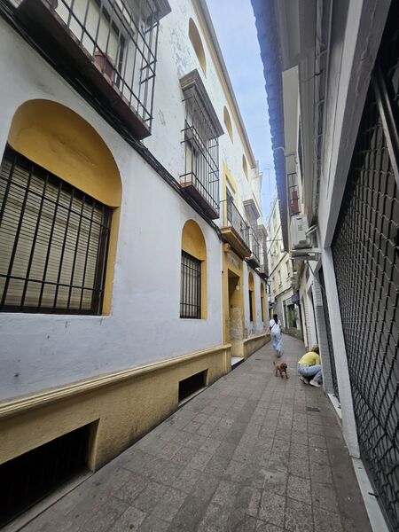 Archivo:20260423 201228.jpg