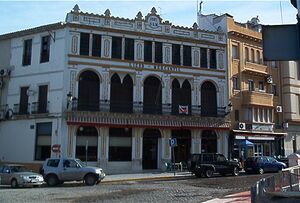 Liceo Mercantil Puente Genil.jpg