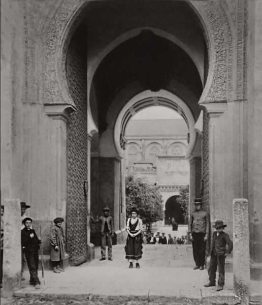 Archivo:Puerta del Perdón (1900).png