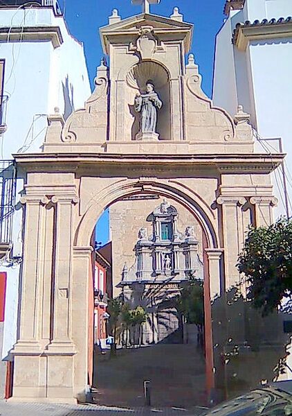 Archivo:Arco del Compás de San Francisco.jpg