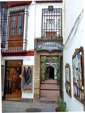 Entrada al restaurante El Caballo Rojo.jpg
