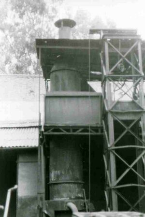 085-HORNO CHICO Y MONTACARGAS.jpg