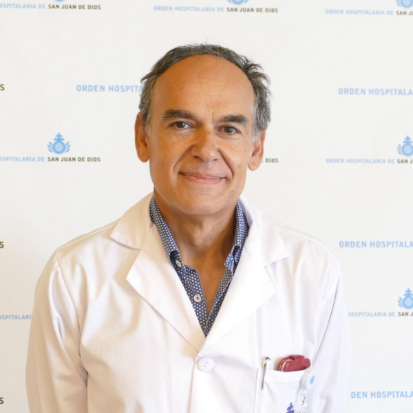 Archivo:Rafael Barrientos Naz.png