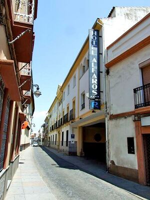 HotelAlfaros01.jpg
