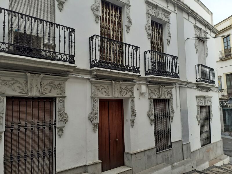 Archivo:Casa Ángel Avilés Marín.jpg