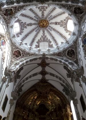 Cúpula barroca igl San Francisco Córdoba.jpg