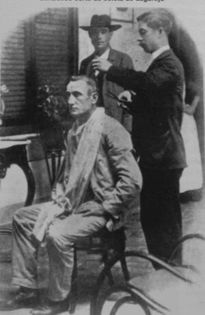 Corte de coleta del torero Lagartijo.1 (1893).jpg