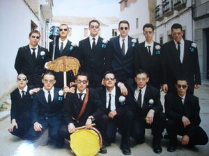 Murga Los Pelochos 1998, Caiga quien caiga.JPG
