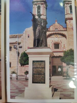 Estatua Carlos III FP.jpg
