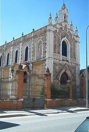 Parroquia del Carmen en Puente Genil.jpg